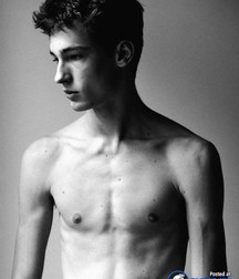B&W DUDES 5a54351443742.jpg