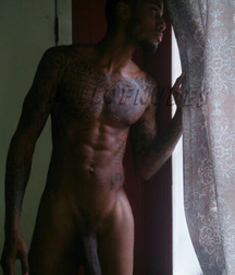 Is It Me 5a2ab62f1e572.jpg