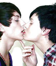 Kisses 59ec9f00f29af.jpg