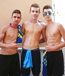 Boys gently for two or more 59ede84b88acc.jpg