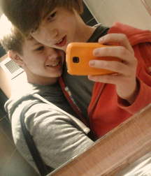 Boys gently for two or more 59ede85b83afe.jpg