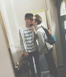 Kiss 5a0182e53904f.jpg