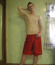 Boy with beautiful upper body 5a0851ce3b8a2.jpg