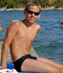 Free upper body 5a0ad7020ff87.jpg