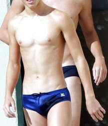 Free upper body 5a0ad71628cd0.jpg