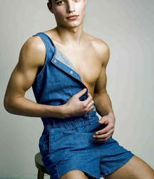 Boy 5a1814df414c6.jpg