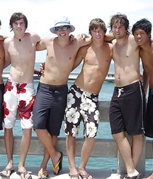 Boy Group 5a1aac52df86a.jpg