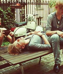Boy Group 5a1aac5cc96c7.jpg