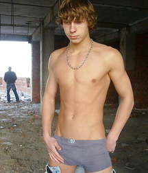 Boys 2 5a3ef9c6d38c2.jpg
