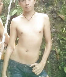 Boys 2 5a3ef9f1c6ebc.jpg