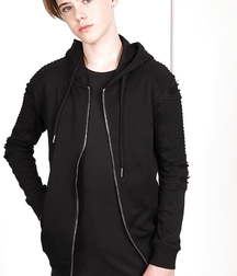 Boy 2 5a3efaa012975.jpg