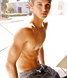 Boys 3 5a410e5ac0adf.jpg