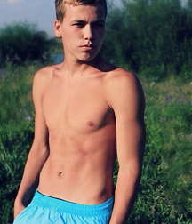 Boys 4 5a50f0004f918.jpg