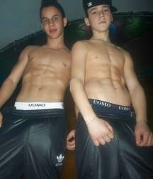 Boys For Two 3 5a59fcfbf2a91.jpg