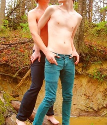Boys For Two 3 5a59fd5879183.jpg