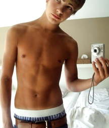 Boys 6 5a64a19c8c575.jpg