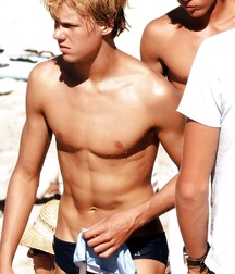 Boys 6 5a64a1ac4b23a.jpg