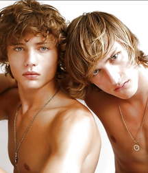 Boys for Two 4 5a75b374bd04d.jpg