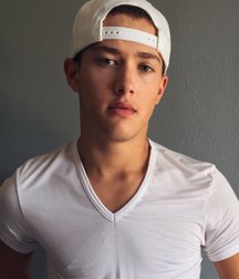 Sean 5a786fe4d91ec.jpg