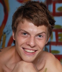 EASTBOYS 5aad287c1f13c.jpg