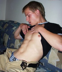 EASTBOYS 5aad28ad67682.jpg