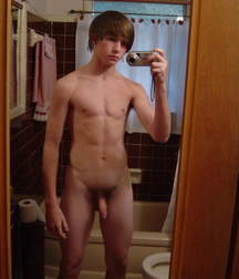 Selfie 5b646cda7dc59.jpg