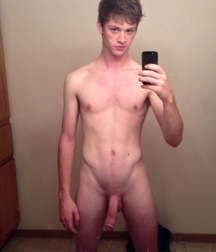 Selfie 5b646d26aba65.jpg