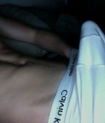 Underware 5b9d1b4820371.jpg