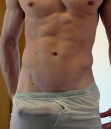 Underware 5b9d1b65ad03e.jpg