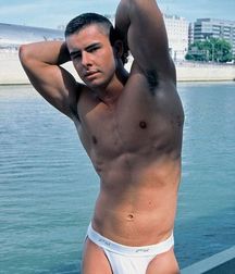 Underware 5b9d1c2a74b03.jpg