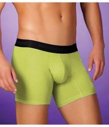 Underware 5b9d1c8a2f040.jpg
