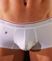 Underware 5b9d1cac41cb4.jpg