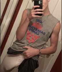 Gay Teen Porn Boy Selfie 60117aa806f4a.jpeg