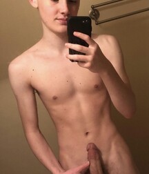 Gay Teen Porn Boy Selfie 60117adae70a0.jpeg