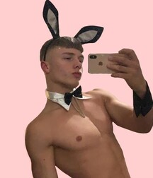 Twink home selfie gay porn 614b3d8461872.jpg