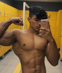 Twink home selfie gay porn 614b3d914f467.jpg