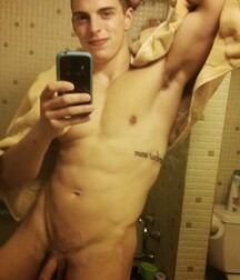 Twink Selfie Pup Tent Gay Porn 618e9a8871c8d.jpg