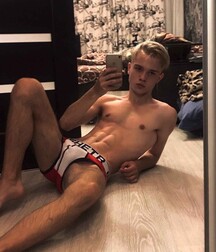Selfie Soft twink tube sexy 61bf2b35e08cf.jpg