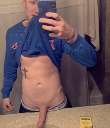 Selfie Shirt or Short Porn tube 61dc2b9655170.jpg