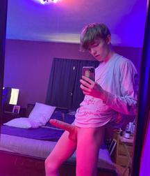 Selfie Shirt or Short Porn tube 61dc2bd27f2bf.png