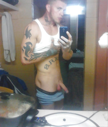Selfie Solo Snap Cam Gay Porn 6218def3a9e9f.png