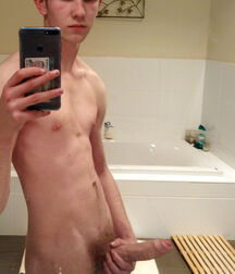 Selfie Solo Nude Tube Proud Selfie 6262b210b4542.jpg