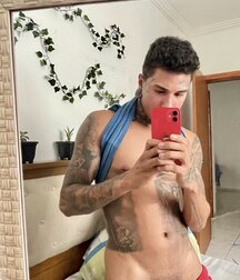 selfie non dude big cock pop 626f570b2621b.jpg