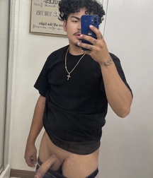 selfie non dude big cock pop 626f572249951.jpeg