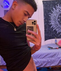 selfie non dude big cock pop 626f575252fe8.jpg