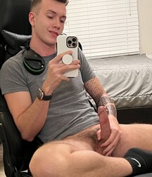 Selfie no nude cock boys porn 62890de9ee25f.jpg