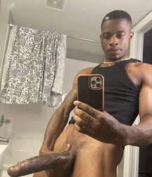 selfie no nude hard cocks boys porn 6289ab48632f5.jpg
