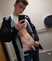 twinks none dude porne tube selfie phone caps 62eec96ea03b1.jpg