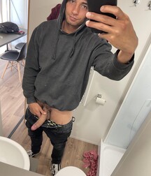 twinks none dude porne tube selfie phone caps 62eec9e3eb138.jpg
