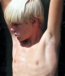 One For The Boys 5d8d1827cd655.jpg